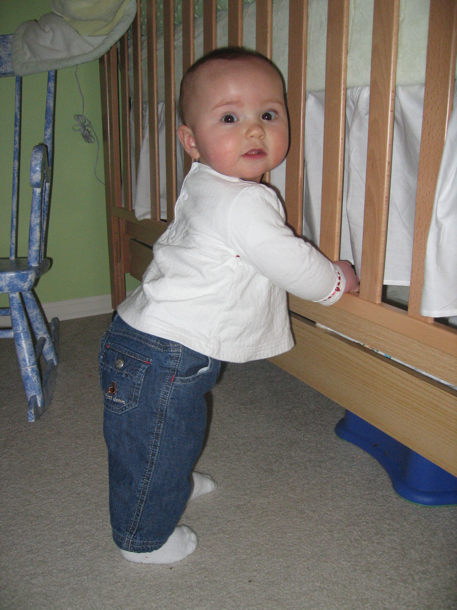 Feb2007/18_Megan_8_months_old_February_2007.jpg
